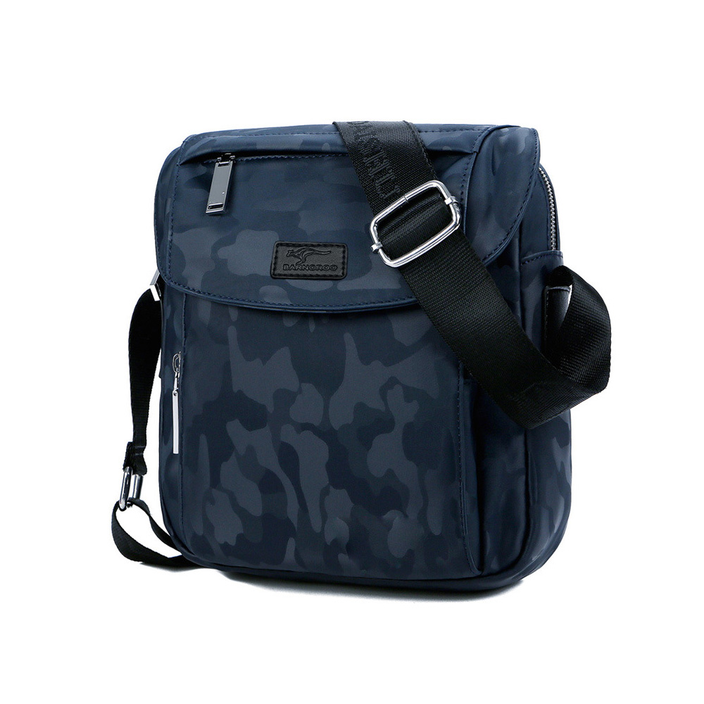 Whatnaショルダーバッグ メンズ メッセンジャーバッグ 縦型 B5 9.7インチipad収納可 オックスフォード布 防水 耐磨耗 ビジネスバッグ 小さい 斜めがけ バッグ 男性用 紳士用 黒 ブルー(B566) 2