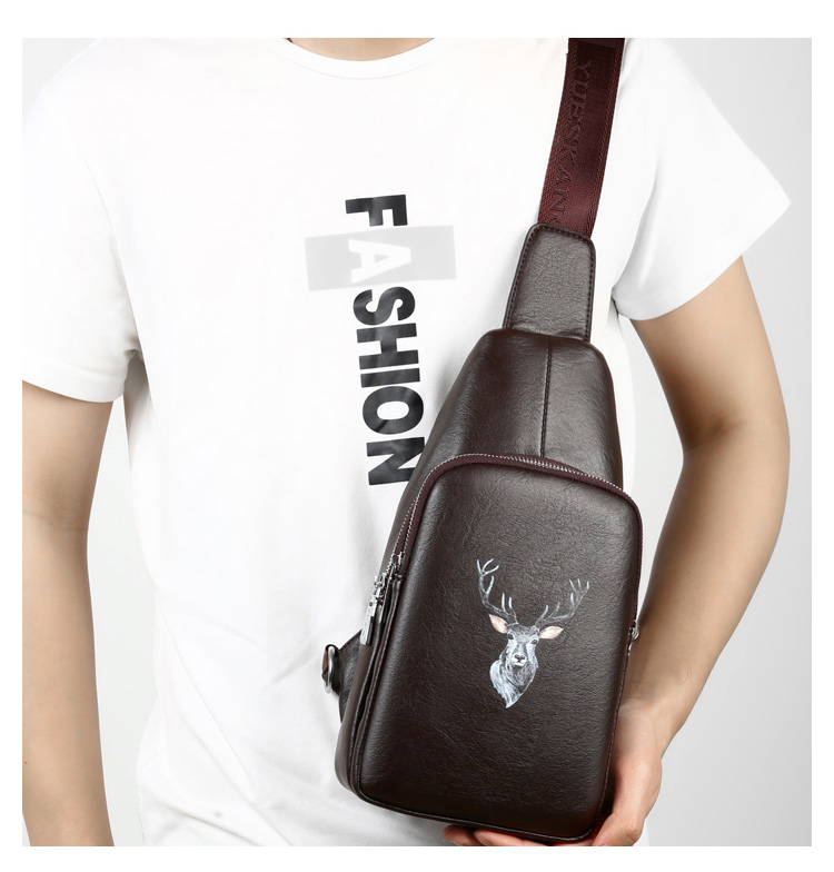 Whatna斜めがけ ボディバッグ ワンショルダー メンズ イヤホン穴付き 本 革 厚手 レザー 黒 ブラウン HA066 11