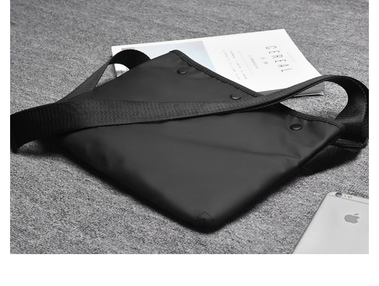 Whatnaショルダーバッグ メンズ メッセンジャーバッグ 頑丈 軽量 横型 A4 13インチipad収納可 オックスフォード布 防水 耐磨耗 ビジネスバッグ 小さい 斜めがけ バッグ 男性用 紳士用 黒 ブルー 1374 3