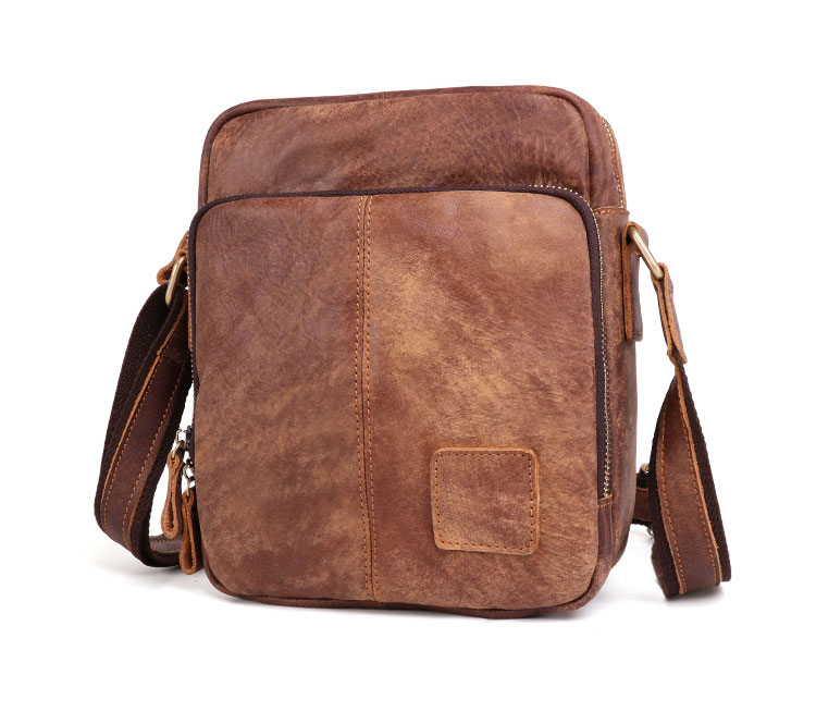 Whatna牛革ショルダーバッグ メンズ カード5枚収納可 厚手 本 革 レザー 縦型 小さめビジネスバッグ ipad 9.7収納可 革 通勤 通学 斜めがけバッグ オシャレ な シンプル な 軽量 実用 自転車 かばん男性用（6423） 1