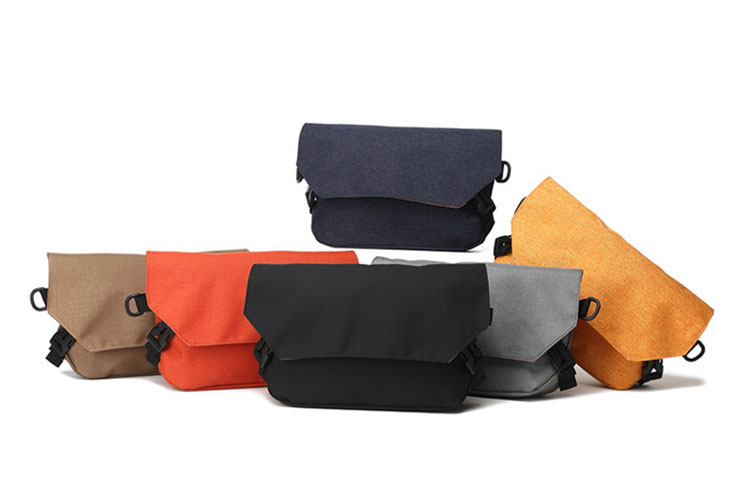 Whatnaショルダーバッグ メンズ メッセンジャーバッグ 頑丈 軽量 横型 A4 13インチipad収納可 オックスフォード布 防水 耐磨耗 ビジネスバッグ 小さい 斜めがけ バッグ 男性用 紳士用 19088 0