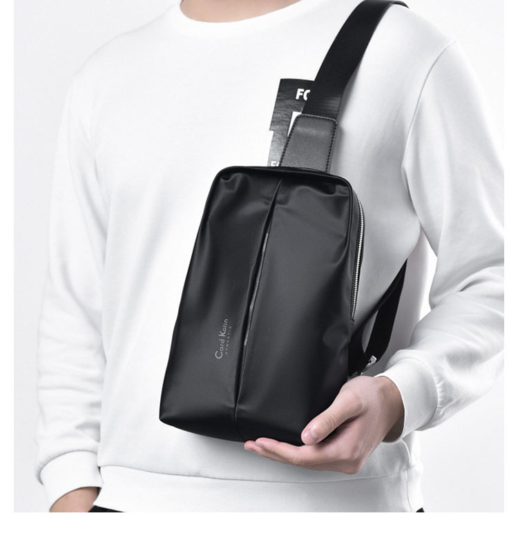 Whatna 斜めがけ ボディバッグ ワンショルダー メンズ 本 革 厚手 レザー ポート付き 防水高密度オックスフォード 黑 青 ck9965 9