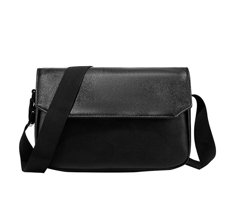 Whatna フラップ ミニショルダーバッグ メンズ ポシェット 横型 ショルダーミニポーチ 革 軽量 小型 人気型 耐久性 小さめメッセンジャーバッグ斜め掛け ビジネス 通学 通勤鞄 軽量 実用 自転車 かばん男性用 黒 (K4942)-1