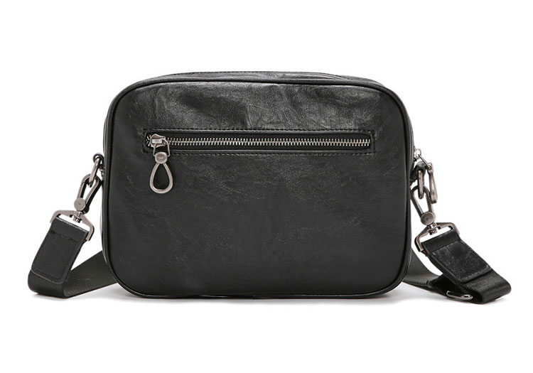 Whatna革 ショルダーバッグ メンズ ポシェットipad9.7 収納可 横型 メンズビジネスかばん斜めがけ 小さめメッセンジャーバッグ 斜め掛け通学通勤バッグ 肩掛けバッグ 紳士用 男性用 黒 3901+7-2
