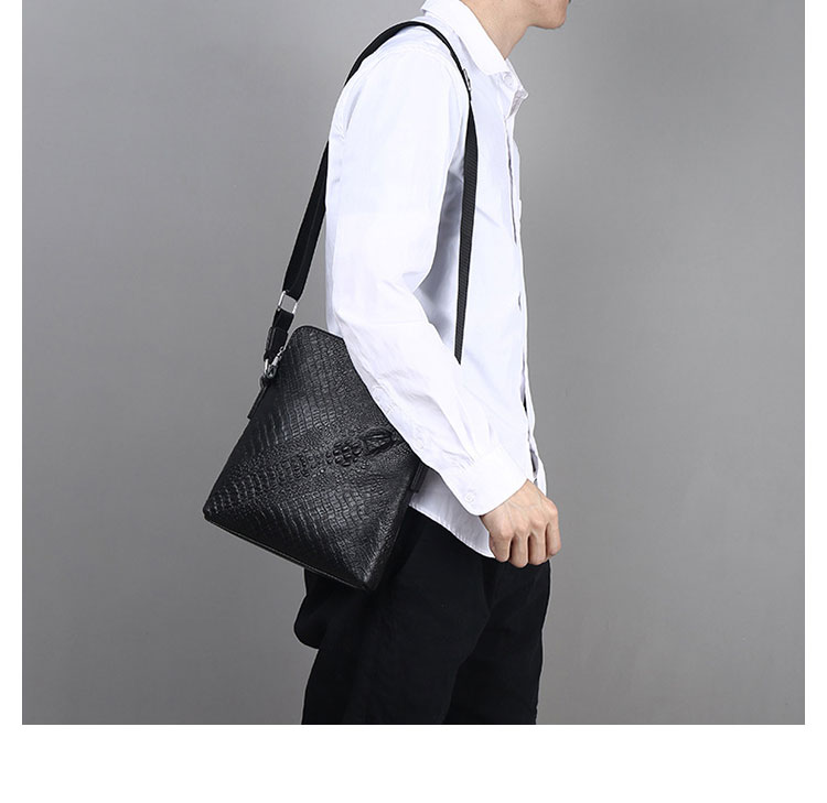 Whatna 天然 牛革  ショルダーバッグ メンズ ipad 10.5 収納可 縦型 メンズ ビジネスかばん斜めがけ 小さめメッセンジャーバッグ 斜め掛け通学通勤バッグ 肩掛けバッグ 紳士用 男性用630-1-12