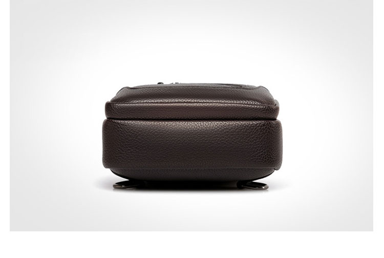 Whatna 牛革 斜めがけ ボディバッグ ワンショルダー メンズ イヤホン穴付き 左右付け替え可能 本 革 厚手 レザー ブラウン 黒BL6658-1-6