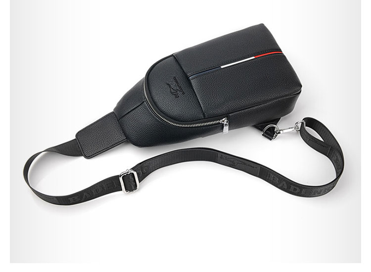 Whatna 牛革 斜めがけ ボディバッグ ワンショルダー メンズ  USBポート 付き 左右付け替え可能 本 革 厚手  レザー ブラウン 黒ZP104-5