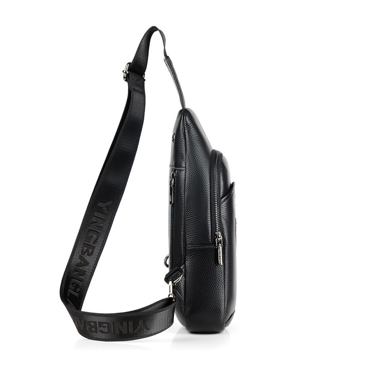 Whatna 牛革 斜めがけ ボディバッグ ワンショルダー メンズ イヤホン穴付 左右付け替え可能 本 革 厚手  レザー ブラウン 黒L605-3