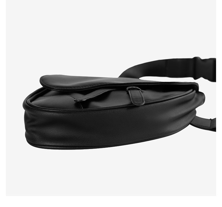 Whatna ミニショルダーバッグ メンズ レディース 2way 斜め掛け ボディーバッグ 胸バッグ 厚手 レザー  小さめ メッセンジャーバッグ 通学 通勤バッグ 軽量 実用 自転車かばん プレゼント男性 女性-7