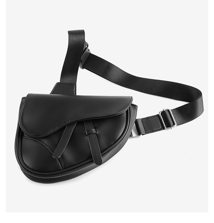 Whatna ミニショルダーバッグ メンズ レディース 2way 斜め掛け ボディーバッグ 胸バッグ 厚手 レザー  小さめ メッセンジャーバッグ 通学 通勤バッグ 軽量 実用 自転車かばん プレゼント男性 女性-3