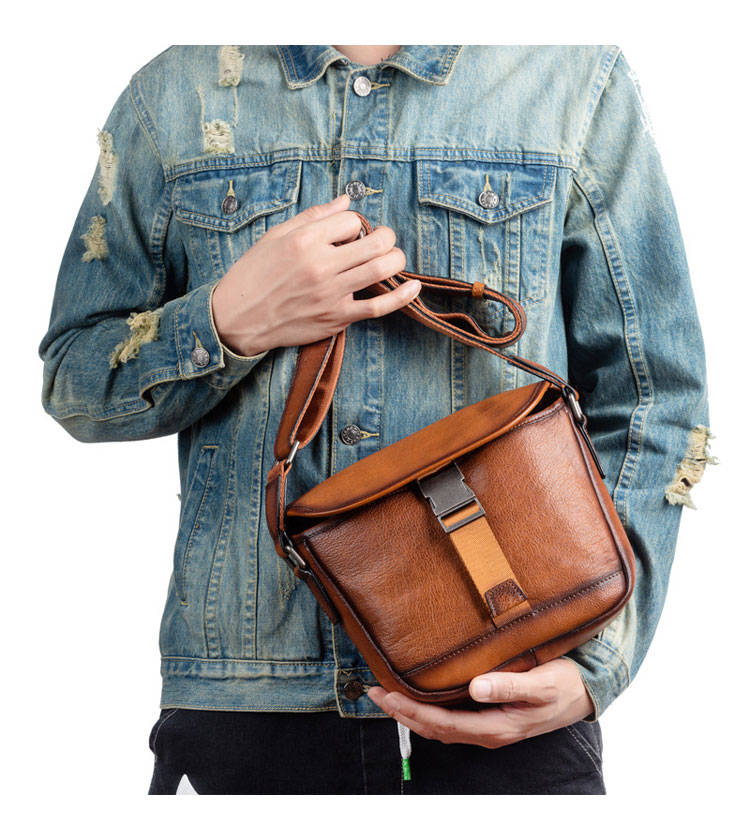 Whatna アンティーク風合い鞣し天然牛革 ショルダーバッグ メンズ  斜め掛けバッグ 2室仕切 本革 レザー小さめ メッセンジャーバッグ 通学 通勤バッグ 軽量 実用 自転車かばん プレゼント男性 黒 ブラウン-8