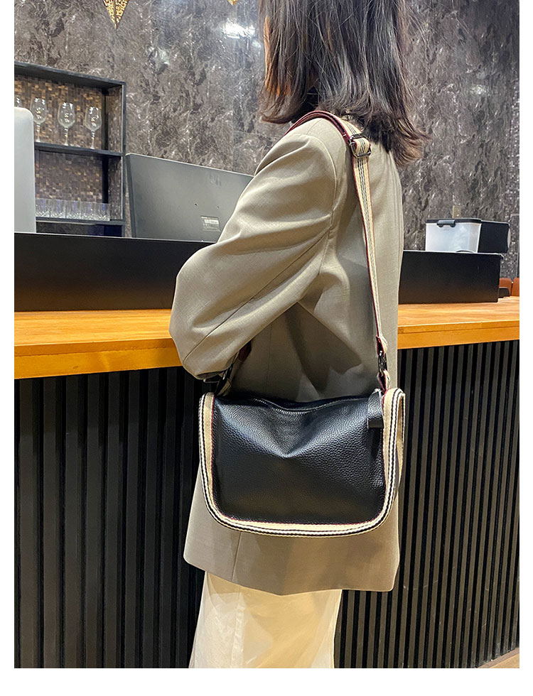 Whatna 天然 牛革 ショルダーバッグ レディース メッセンジャーバッグ小さめ ビジネスバッグ ipad Mini収納可 横型 本革 通勤 通学 斜めがけバッグ オシャレ な シンプル な 軽量 実用 自転車 かばん女性用 黒-12