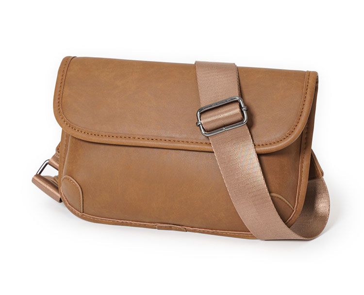 Whatnaミニショルダーバッグ 横型 メンズ ポシェット セカンド バッグ ショルダーベルト付属 ショルダーミニポーチ  革 軽量 小さめメッセンジャーバッグ斜め掛け軽量 実用 自転車 鞄 かばん男性用 紳士用 ブラウン20141+7-2