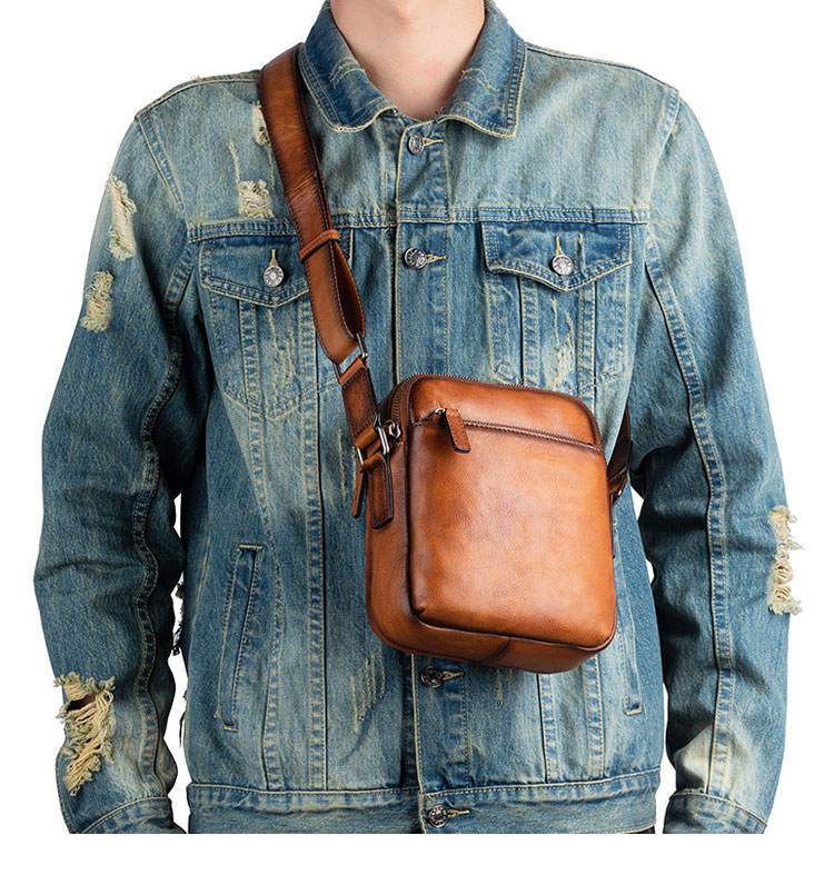 Whatna アンティーク風合い鞣し天 然 牛革ミニショルダーバッグ メンズ ポシェット メッセンジャーバッグ小さめ ショルダーミニポーチ 縦型 ipad mini収納可 横 型 本革 通勤 通学 斜めがけバッグ 自転車 かばん男性用 黒13726-5