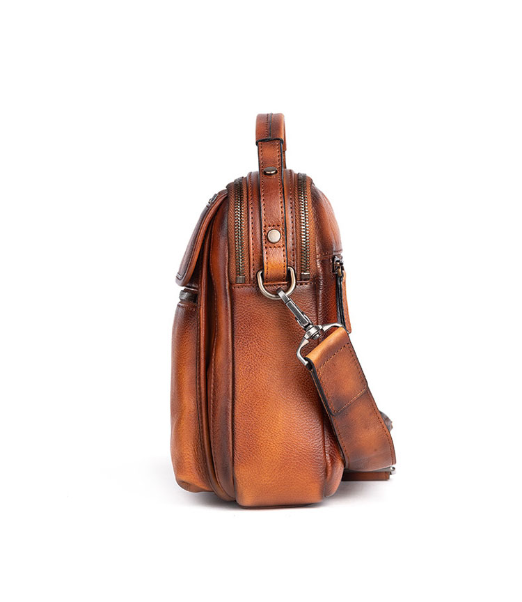 Whatna アンティーク風合い鞣し天 然 牛革ショルダーバッグ メンズ 2way 斜め掛け 手提げバッグ ポシェットポ2室仕切 小さめ メッセンジャーバッグ 通学 通勤バッグ 肩掛けバッグ 自転車かばん プレゼント男性 ブラウン 13646-3