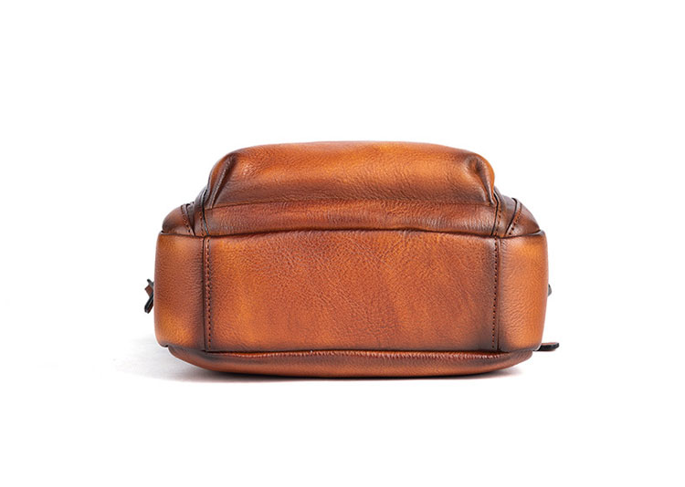 Whatna アンティーク風合い鞣し天 然 牛革ショルダーバッグ メンズ 2way 斜め掛け 手提げバッグ ポシェットポ2室仕切 小さめ メッセンジャーバッグ 通学 通勤バッグ 肩掛けバッグ 自転車かばん プレゼント男性 ブラウン 13646-4