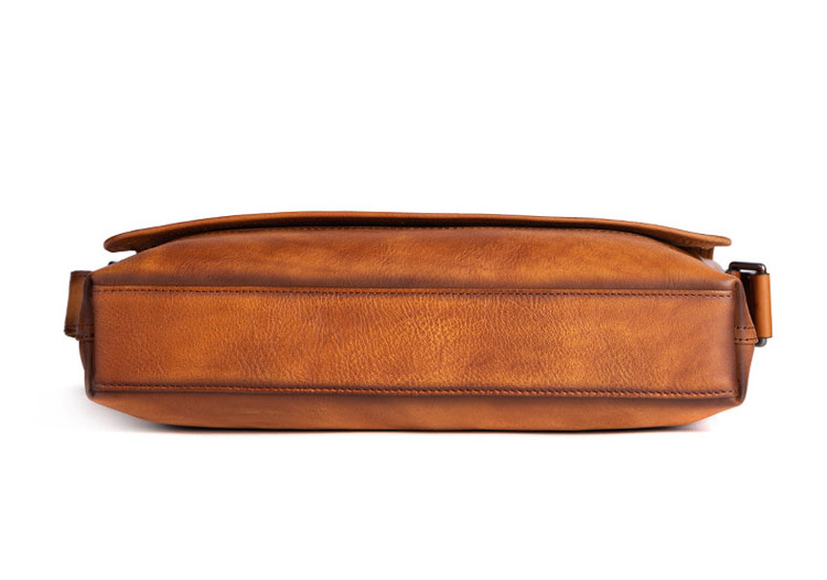 Whatna アンティーク風合い鞣し天 然 牛革ショルダーバッグ メンズ メッセンジャーバッグ 小さめ ビジネスバッグ 2室仕切 A4 ipad air 13収納可 横 型 本革通勤 通学 斜めがけバッグ 自転車 かばん男性用 ブラウン 黒13627-4