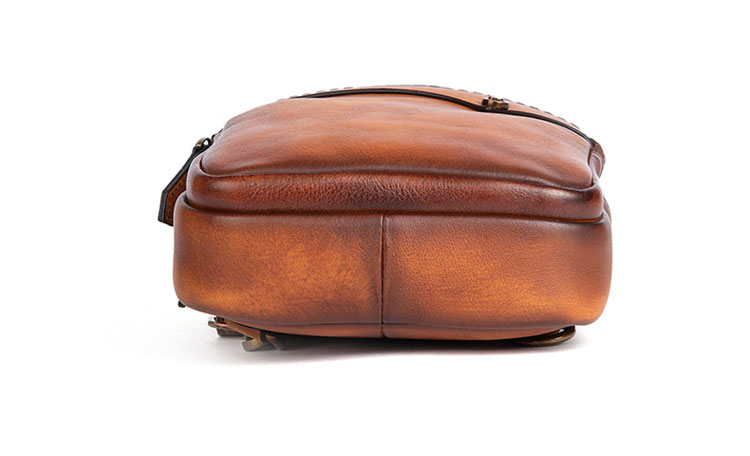 Whatna アンティーク風合い鞣し天 然牛 革 斜めがけ ボディバッグ ワンショルダー メンズ 本革 厚手  レザー12033-4