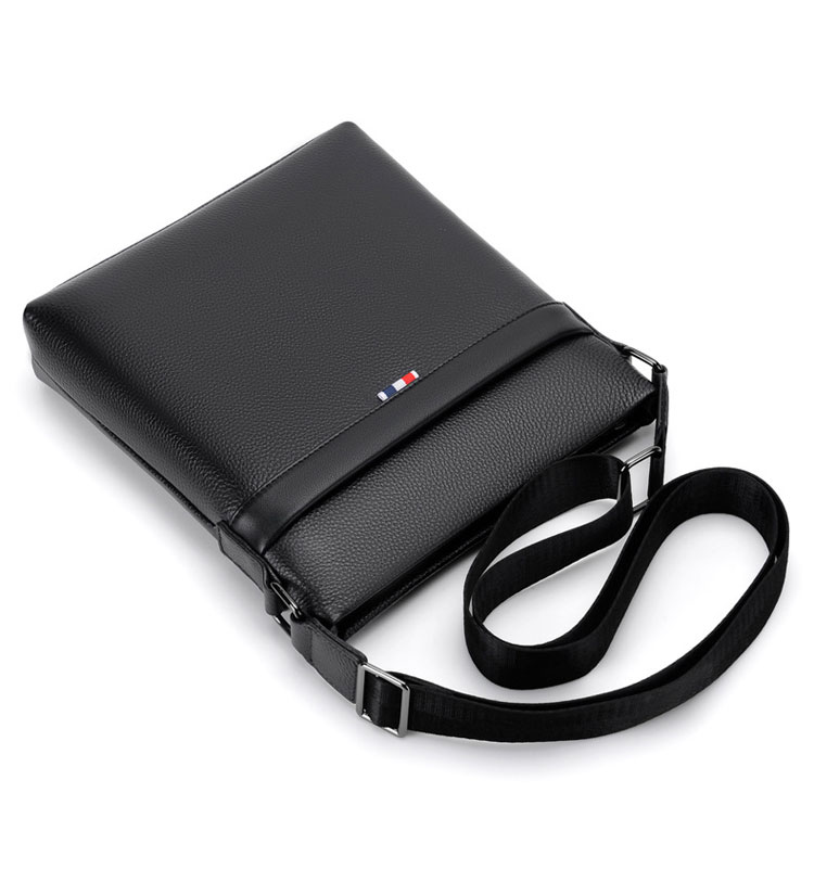 Whatna 天然 牛革 ショルダーバッグ メンズ メッセンジャーバッグ小さめ ビジネスバッグ ipad10.5収納可縦型 本革 通勤 通学 斜めがけバッグ オシャレ な シンプル な 軽量 実用 自転車 かばん男性用 ブラウン 黒909-4