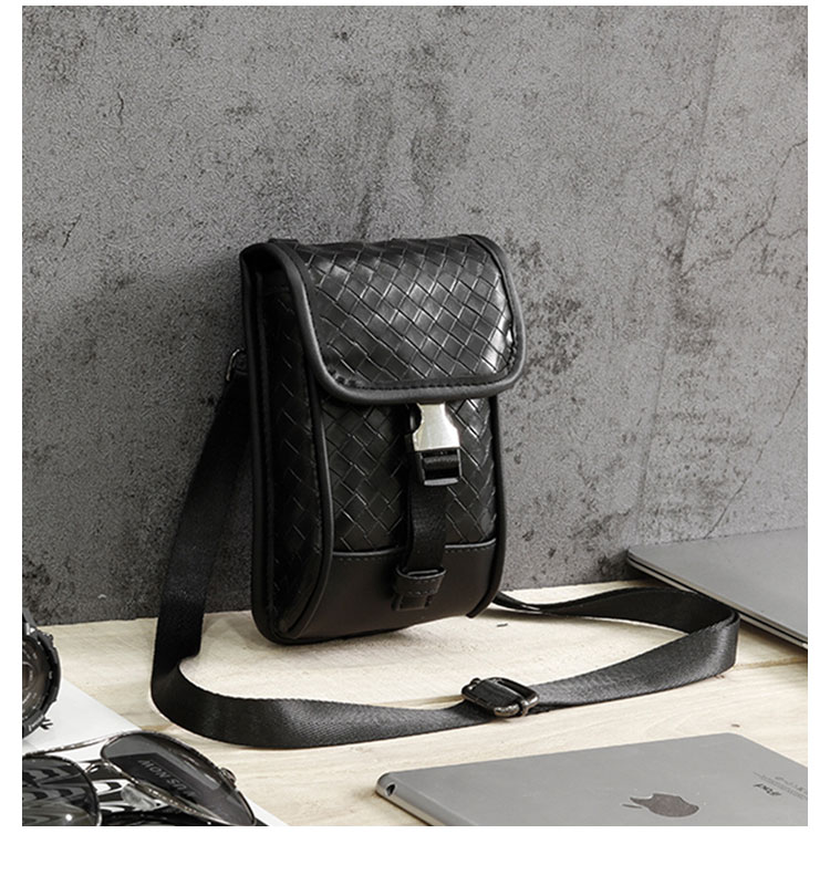 Whatna 革 ミニショルダーバッグ メンズ ポシェット縦型 ショルダーミニポーチ 革 軽量 小型 小さめメッセンジャーバッグ肩掛けミニバック 斜め掛け 軽量 実用 自転車バッグ かばん男性用 黒 8889-8