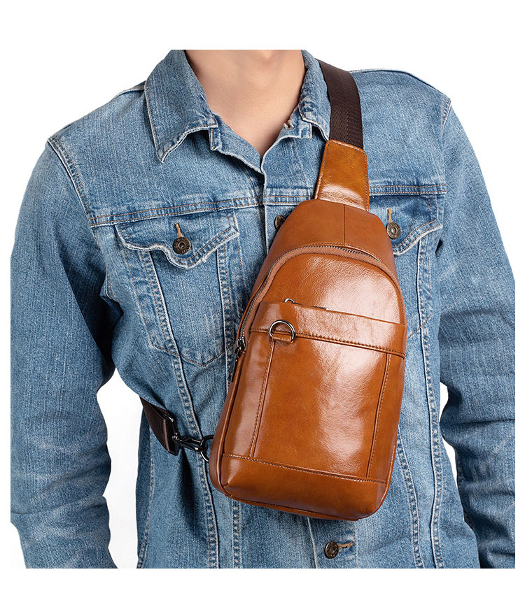 Whatna アンティーク風合い鞣し天 然牛 革 斜めがけ ボディバッグ ワンショルダー メンズ 左右付け替え可能 本革 厚手  レザーWX8680-8