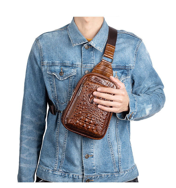 Whatna クロコダイル型押し天然 牛革 斜めがけ ボディバッグ ワンショルダー メンズ 左右付け替え可能  本 革 厚手  レザー8618-6