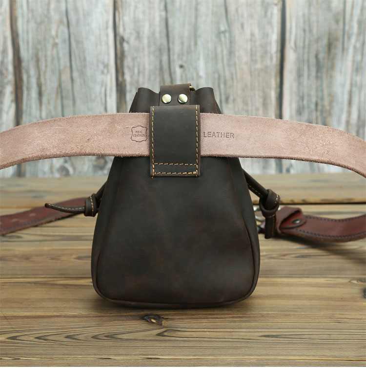 Whatna 天然 厚手 牛革 小銭入れ コインケース メンズ レディース 2way本革 ミニサコッシュ カラビナポーチ ベルトループ 6.5インチiphoneを収納可 巾着袋 ポーチミニ ウエストバッグ イヤホン収納ケース カラビナ付き-2