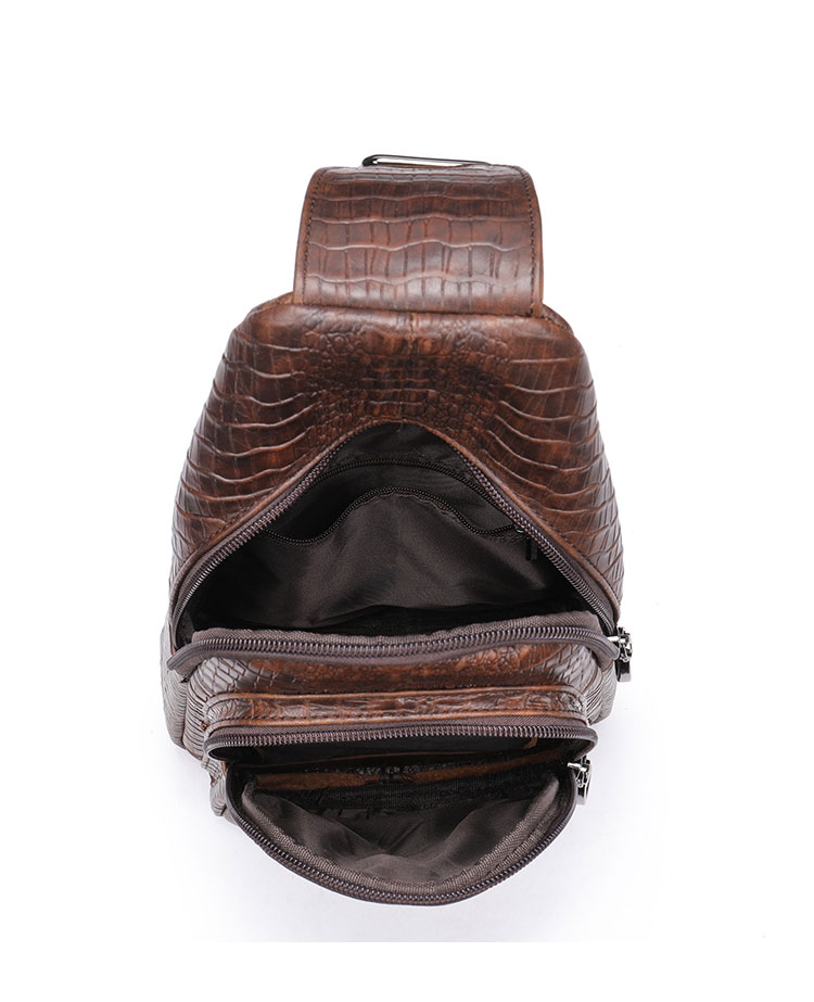 Whatna クロコダイル型押し牛革 斜めがけ ボディバッグ ワンショルダー メンズ  本 革 厚手 レザー イヤホン穴付き ブラウン 9075-7