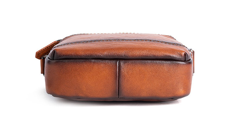 Whatna アンティーク風合い鞣し天 然 牛革ショルダーバッグ メンズ メッセンジャーバッグ 小さめ ビジネスバッグ 縦型B5 ipad 9.7収納可 本革通勤 通学 斜めがけバッグ 自転車 かばん男性用 ブラウン LW13698-4