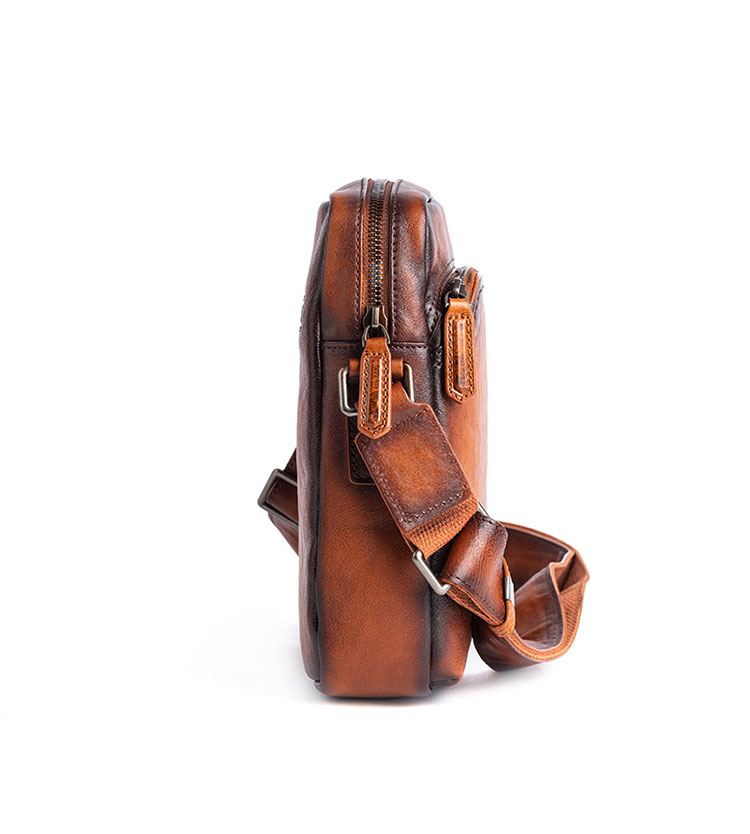 Whatna アンティーク風合い鞣し天 然 牛革ショルダーバッグ メンズ メッセンジャーバッグ 小さめ ビジネスバッグ 縦型B5 ipad 9.7収納可 本革通勤 通学 斜めがけバッグ 自転車 かばん男性用 ブラウン LW13698-2