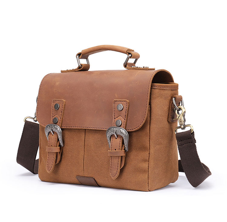 Whatna 天然 牛革 ショルダーバッグ メンズ 2way 斜め掛け 手提げバッグ セカンドバッグ Ipad9.7収納可 縦型 小さめ メッセンジャーバッグ 通学 通勤 肩掛け バッグ 自転車かばん プレゼント男性 6032-1