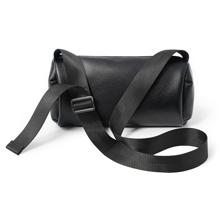 Whatna 革 ショルダーバッグ メンズ 2way 斜め掛けボディバッグ 肩掛け ワンショルダー バッグ 胸バッグ 小型ポシェット 手持げバッグ 小さめかたかけバッグ カジュアル フォーマル ビジネス 通学 通勤 肩掛けバッグ 自転車かばん プレゼント男性-5