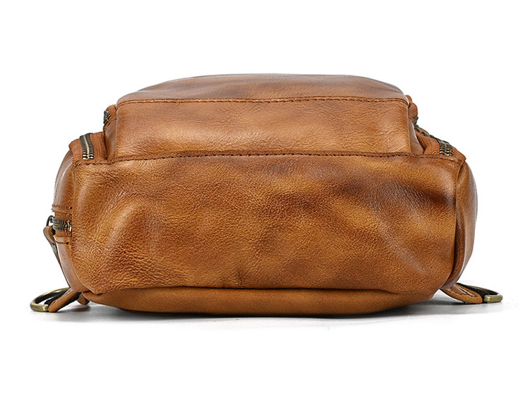 Whatna アンティーク風合い鞣し天 然牛 革 斜めがけ ボディバッグ ワンショルダー メンズipad 9.7収納可 本革 厚手  レザー9451-5