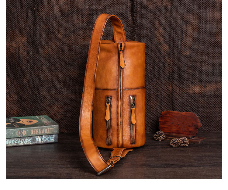 Whatna アンティーク風合い鞣し天 然牛 革 斜めがけ ボディバッグ ワンショルダー メンズ 左右付け替え可能 本革 厚手  レザー13378-4