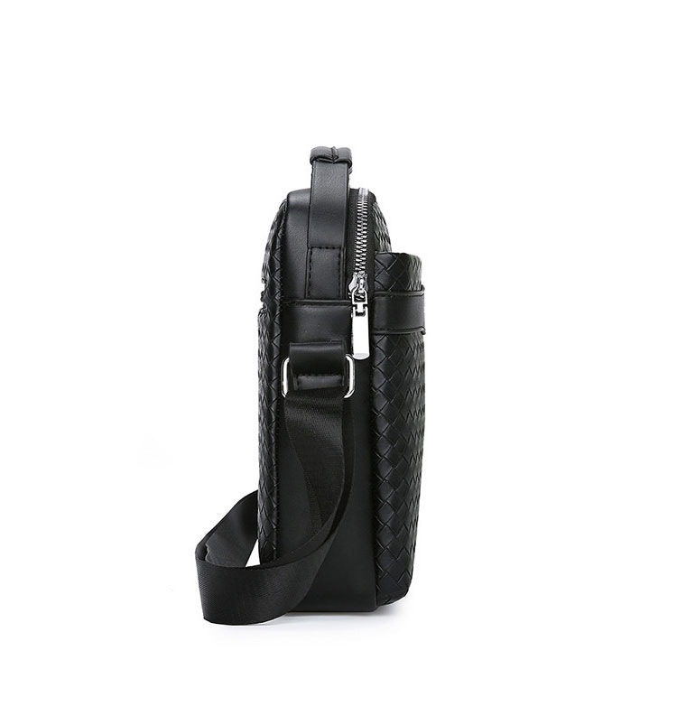 Whatna 革 ショルダーバッグ メンズ 2way 斜め掛け ボディバッグ 胸バッグ 手提げバッグ セカンドバッグ 手持げバッグ 縦型Ipad Mini収納可 カジュアル フォーマル ビジネス 通学 通勤 肩掛けバッグ 自転車かばん プレゼント男性SC B-1-2