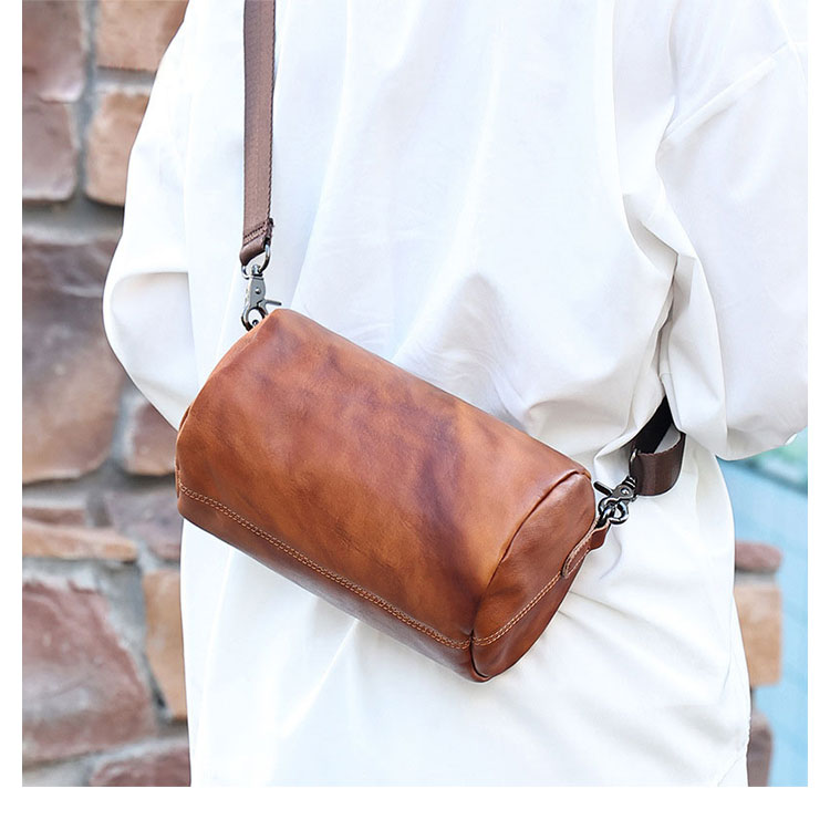 Whatna アンティーク風合い鞣し天 然 牛革 ミニショルダーバッグ メンズ 2way 斜め掛け ミニボディバッグ ミニ胸バッグ 小型ポシェット 小さめかたかけバッグ カジュアル フォーマル ビジネス 通学 通勤 肩掛けミニバッグ 自転車かばん プレゼント男性-6