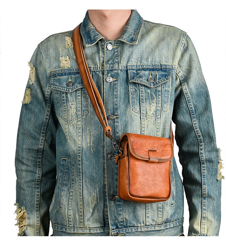 Whatna アンティーク風合い鞣し天 然 牛革ミニショルダーバッグ メンズ ポシェット メッセンジャーバッグ小さめ ショルダーミニポーチ 縦型 ipad mini収納可 本革 通勤 通学 斜めがけバッグ 自転車 かばん男性用 黒ブラウン13673-8