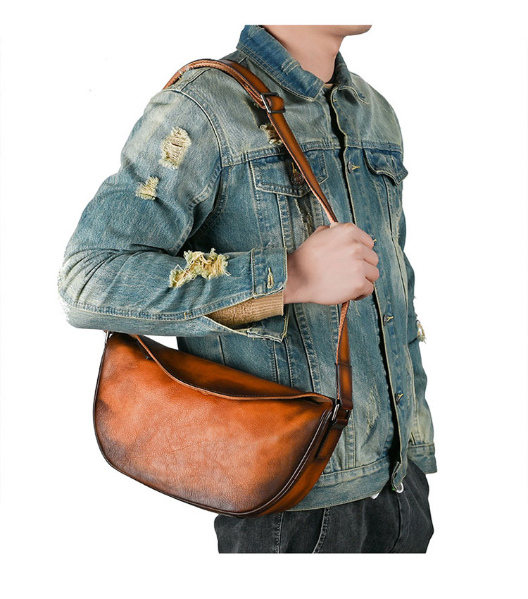 Whatna アンティーク風合い鞣し天 然 牛革ショルダーバッグ メンズ メッセンジャーバッグ 小さめ ビジネスバッグ ipad mini収納可 本革通勤 通学 斜めがけバッグ 自転車 かばん男性用 ブラウン 13598-9