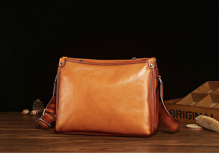 Whatna アンティーク風合い鞣し天 然 牛革ショルダーバッグ メンズ メッセンジャーバッグ 小さめ ビジネスバッグ A4 ipad 10.5収納可 本革通勤 通学 斜めがけバッグ 自転車 かばん男性用 黑6139-1