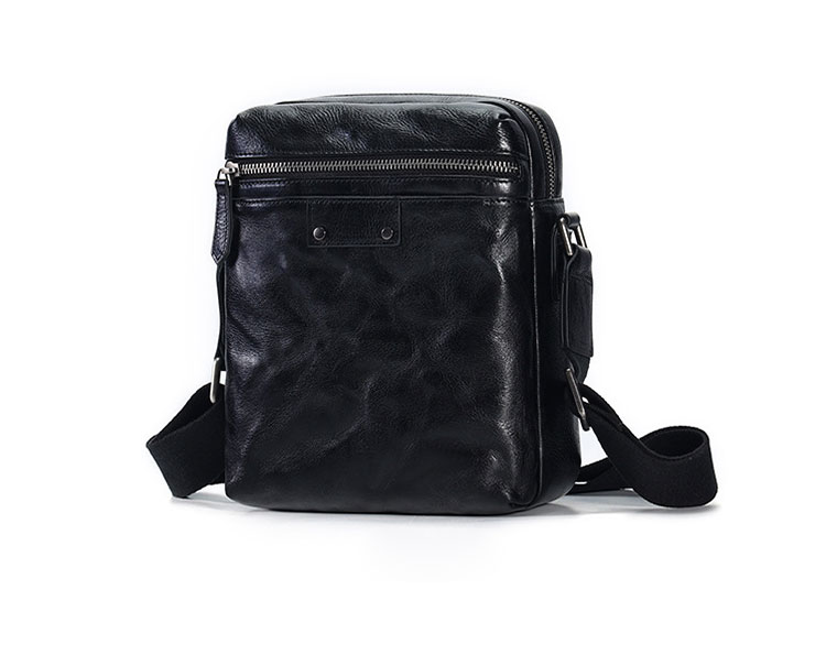 Whatna アンティーク風合い鞣し天 然 牛革ショルダーバッグ メンズ メッセンジャーバッグ 小さめ ビジネスバッグ ipad mini収納可 本革通勤 通学 斜めがけバッグ 自転車 かばん男性用 黒6693-2