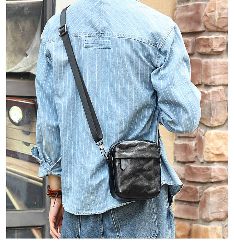 Whatna アンティーク風合い鞣し天 然 牛革ミニショルダーバッグ メンズ ポシェット メッセンジャーバッグ小さめ ショルダーミニポーチ 縦型  ipad mini収納可 本革 通勤 通学 斜めがけバッグ 自転車 かばん男性用 黒6759-8