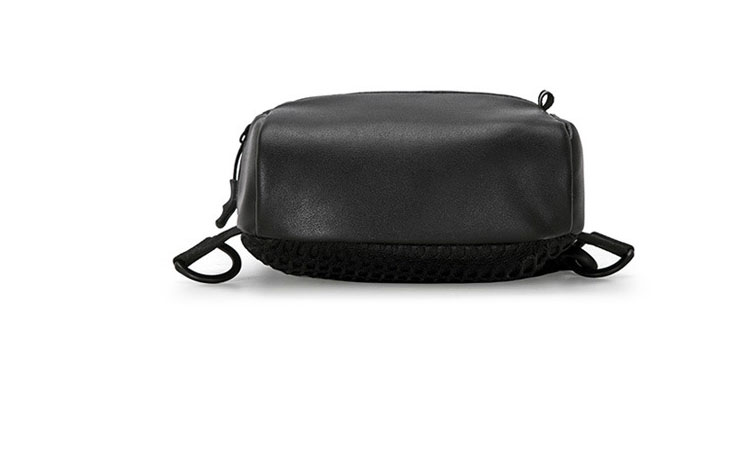 Whatna 革 斜めがけ ボディバッグ ワンショルダー メンズ 防水高密度オックスフォード生地 キーリング付 夜光デザイン7804-4