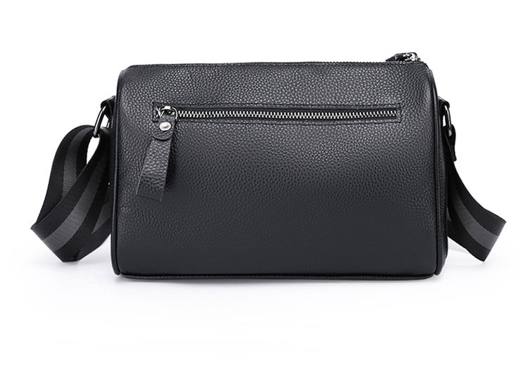 Whatna  天 然 牛 革 ショルダーバッグ メンズ 斜め掛け ボディバッグ 胸バッグ 本 革 小さめビジネスバッグ ipad Mini収納可 肩掛け 通勤 通学 斜めがけバッグ 防水 バッグ 自転車 かばん男性用-3