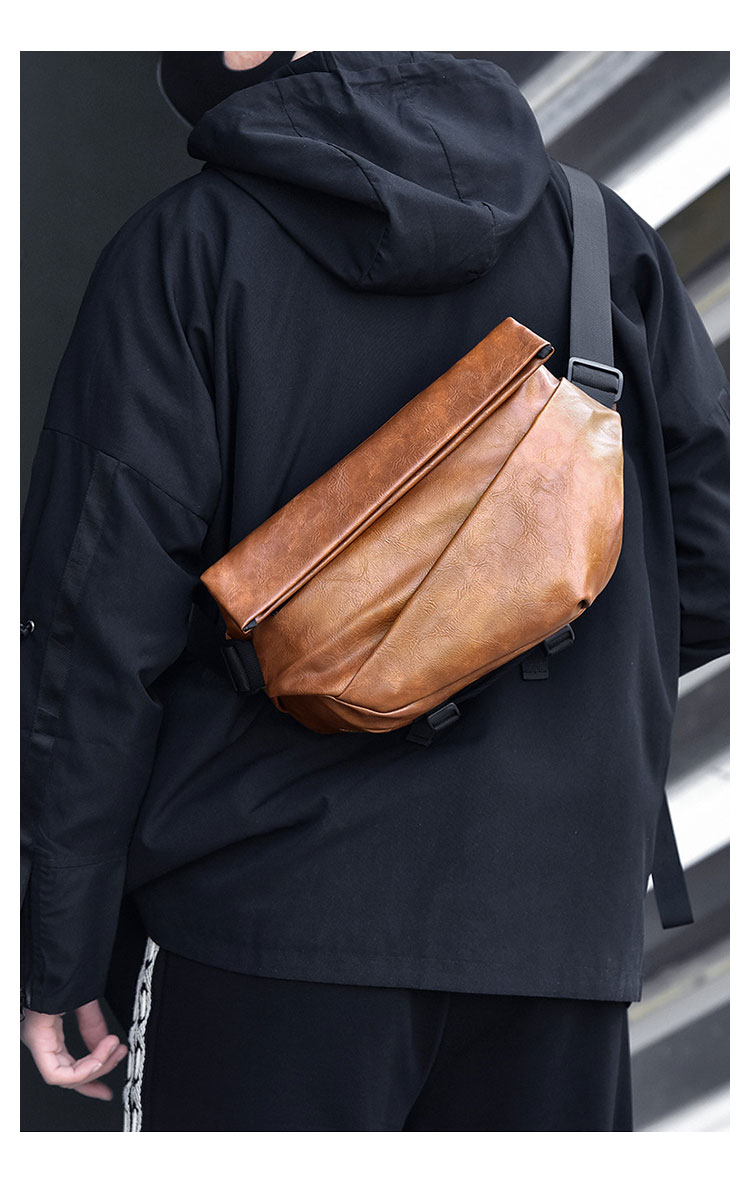 Whatna 革 ショルダーバッグ メンズ 斜め掛け ボディバッグ 胸バッグ 厚 手 レザー小さめビジネスバッグ 9.7インチのipad収納可 肩掛け 通勤 通学 斜めがけバッグ 防水 バッグ 自転車 かばん男性用-4