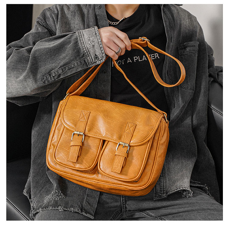 Whatna 革 ショルダーバッグ メンズ 斜め掛け ボディバッグ 胸バッグ 厚 手 レザー小さめビジネスバッグ A4雑誌 10.5インチのipad 肩掛け 通勤 通学 斜めがけバッグ 防水 バッグ 自転車 かばん男性用-12