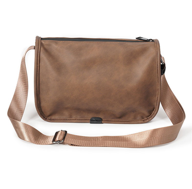 Whatna 革 ショルダーバッグ メンズ 斜め掛け ボディバッグ 胸バッグ 厚 手 レザー小さめビジネスバッグ 9.7インチのipad収納可 肩掛け 通勤 通学 斜めがけバッグ 防水 バッグ 自転車 かばん男性用-2