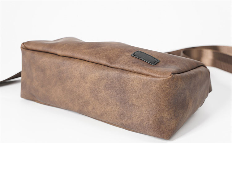 Whatna 革 ショルダーバッグ メンズ 斜め掛け ボディバッグ 胸バッグ 厚 手 レザー小さめビジネスバッグ ipad Mini収納可 肩掛け 通勤 通学 斜めがけバッグ 防水 バッグ 自転車 かばん男性用-3