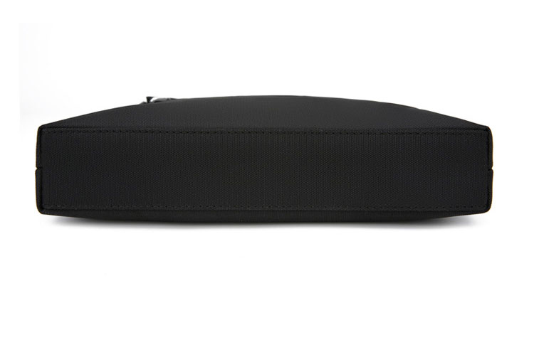 Whatna 革 ショルダーバッグ メンズ 斜め掛け ボディバッグ 胸バッグ 厚 手 レザー 縦型 小さめビジネスバッグB5サイズ収納可 肩掛け 通勤 通学 斜めがけバッグ 防水 バッグ 自転車 かばん男性用965-A-4