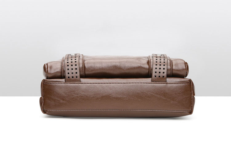 Whatna ショルダーバッグ メンズかばん 斜めがけ 肩掛けバッグメッセンジャーバッグ シンプル カジュアル ワンショルダーボディバッグPUレザ ー ipad10.5収納可-5