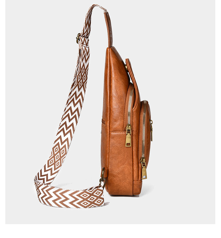 Whatna 革 ショルダーバッグ メンズ  斜めがけ ワンショルダーバッグボディバッグ 胸バッグ  ipad mini収納可 イヤホン穴付 puレザー左右付け替え可能 ビジネス 通学 通勤バッグ 自転車 鞄-3